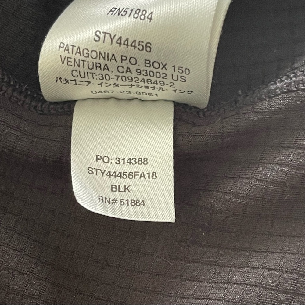 Patagonia Women's Capilene® Midweight Zip-Neck Baselayer Black XS (2-4) - Picture 10 of 10